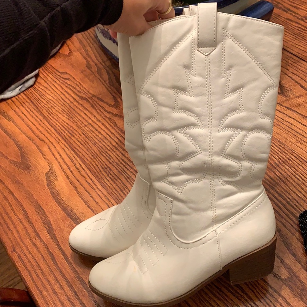 White cowboy boots